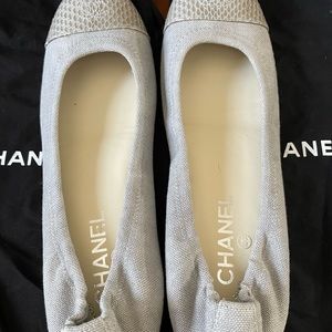 Chanel canvas snakeskin cap toe flat